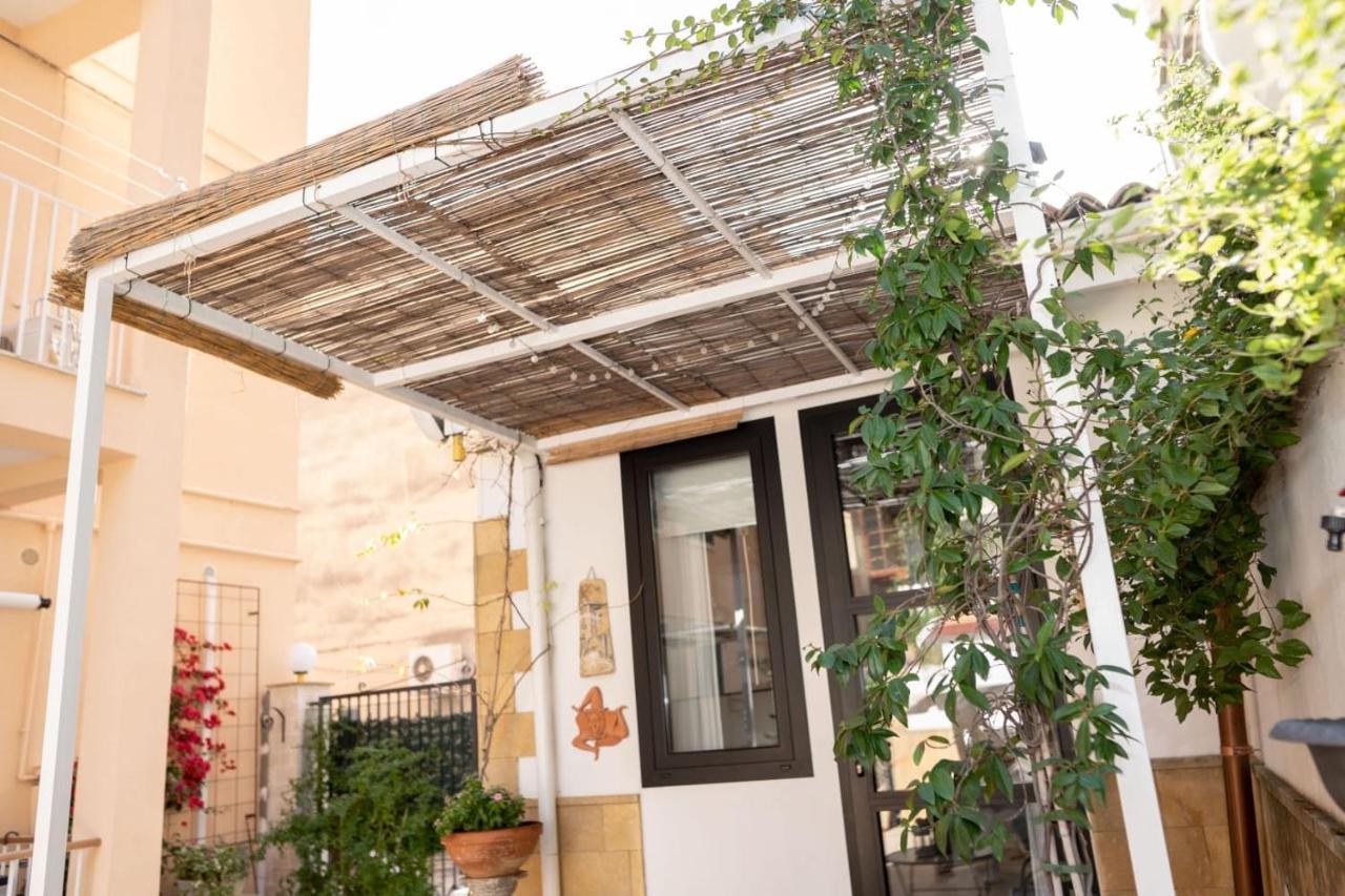 Casa Vacanze Andromaca Noto Exterior foto