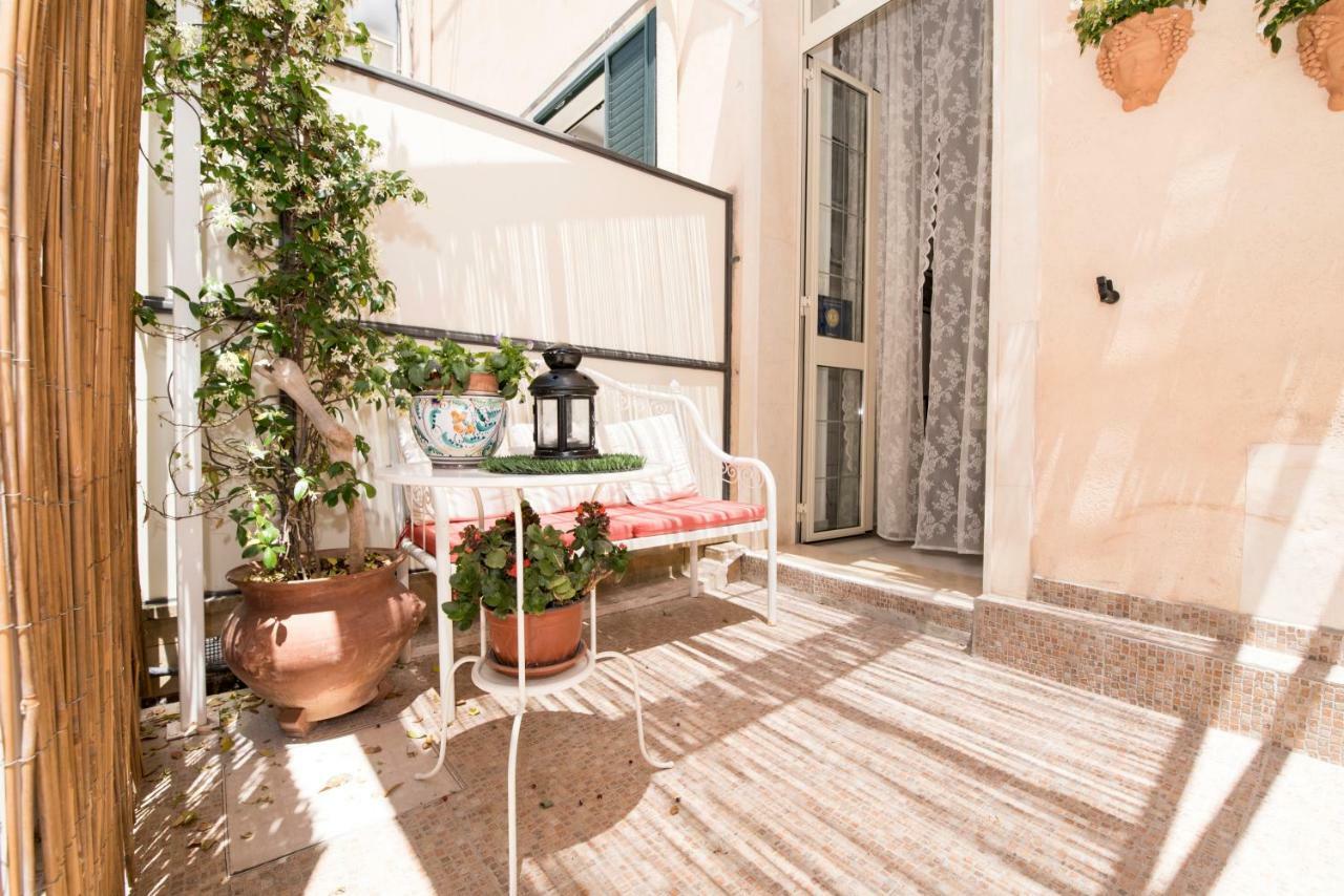 Casa Vacanze Andromaca Noto Exterior foto